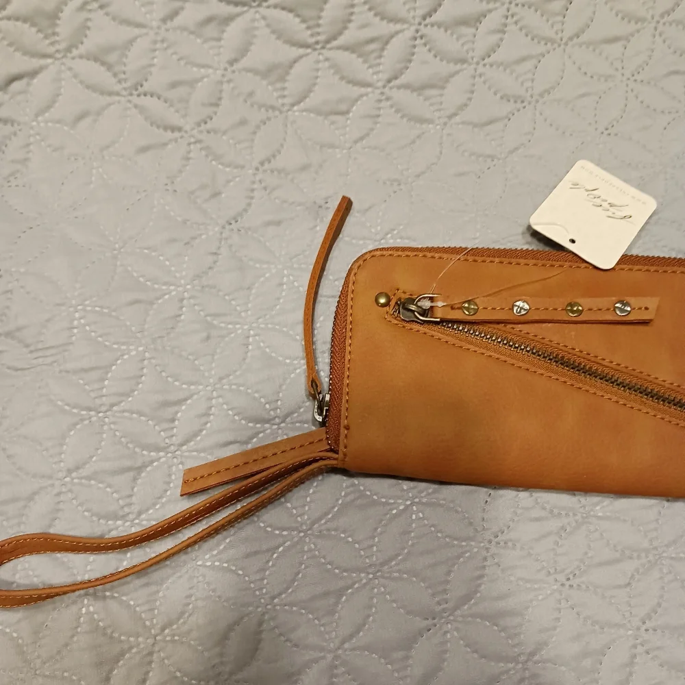 Free People size light